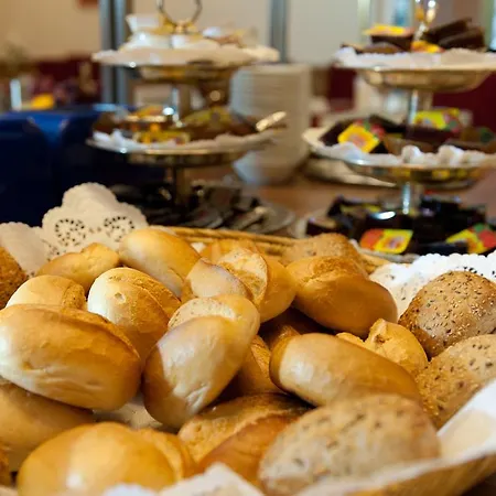 酒店 艾斯普兰纳德酒店 3*