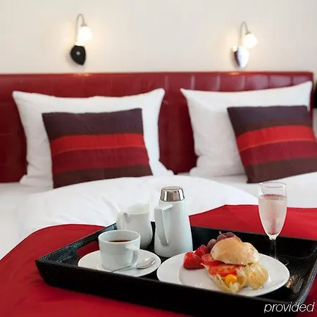 艾斯普兰纳德酒店 3*