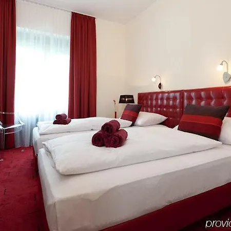 艾斯普兰纳德酒店 酒店 3*