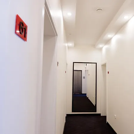 艾斯普兰纳德酒店 酒店 3*