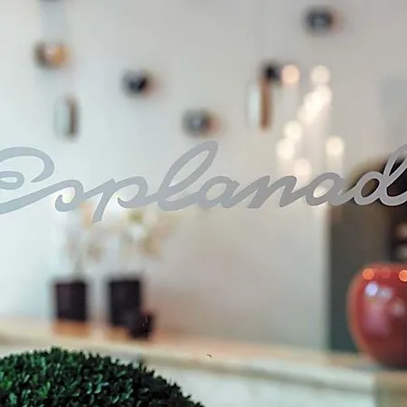 فندق Esplanade