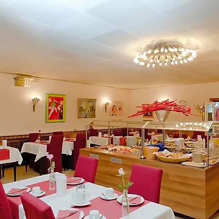 Esplanade فندق كولونيا