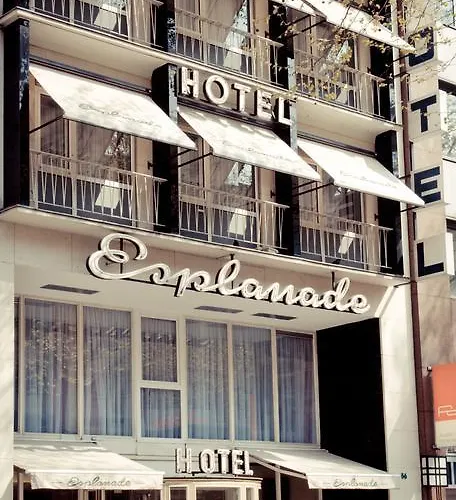 Отель Esplanade 3*