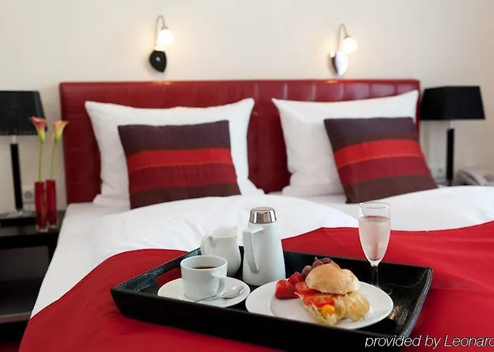 Esplanade 3*